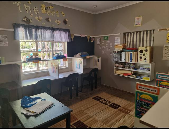 4 BEDROOM HOUSE FOR SALE IN BO-DORP